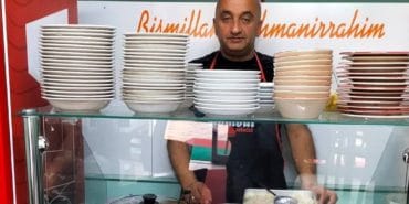 bezirgan-muhtar-murat-duman-engelli-rampasi