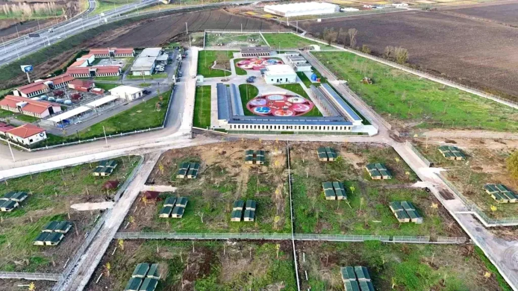 Avrupa Standartlarında Tesis: Sakarya Büyükşehir, Sokak Hayvanları Için Yeni Bir Dünya Kurdu | Havadisname – Sakarya Karasu Kocaali Haberleri