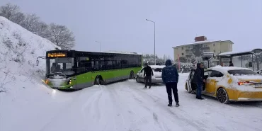 Sakarya Karla Kaplandı