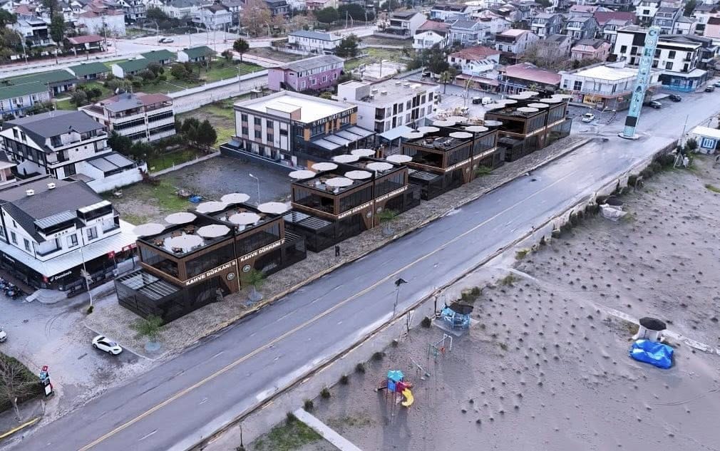 Kocaali Sahili'nde Yeni Dönem: Kafe Projesi Başladı