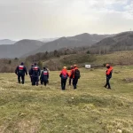 Geyve'de Acı Haber: Kayıp Yaşlı Adamın Cansız Bedeni Dere Yatağında Bulundu